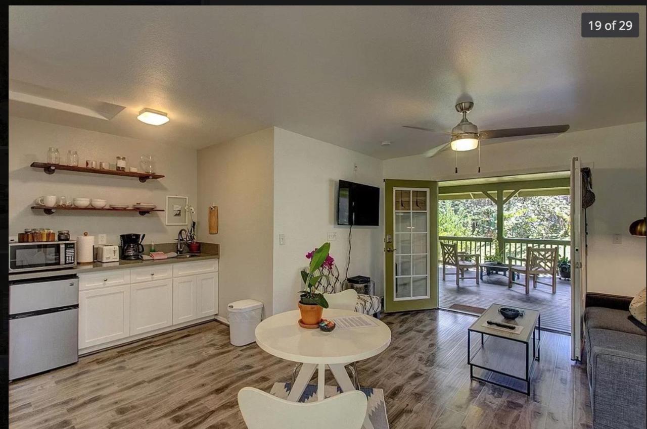 Volcano One - Modern Studio With Lanai Near Volcano National Park Kültér fotó