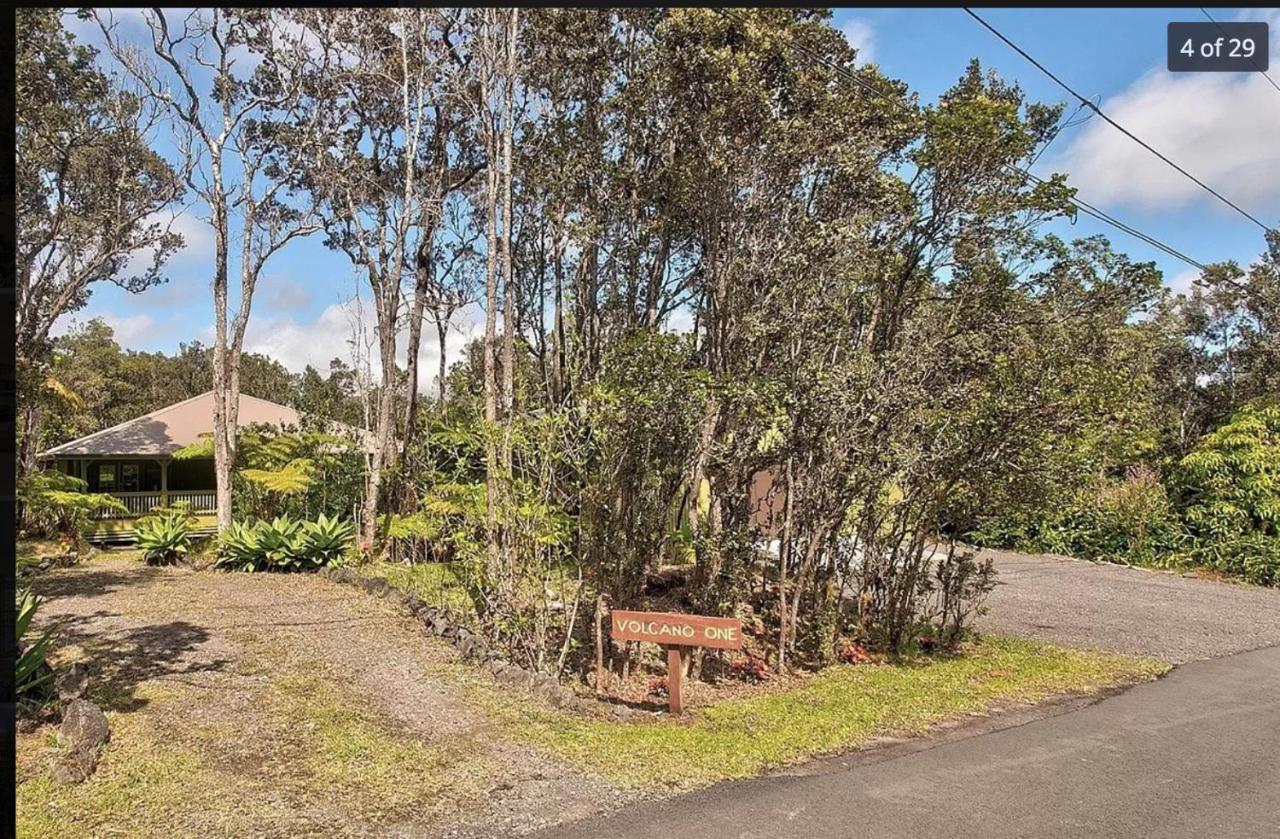 Volcano One - Modern Studio With Lanai Near Volcano National Park Kültér fotó